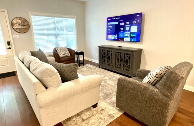 Justify Cottage – Near Keeneland & Distilleries