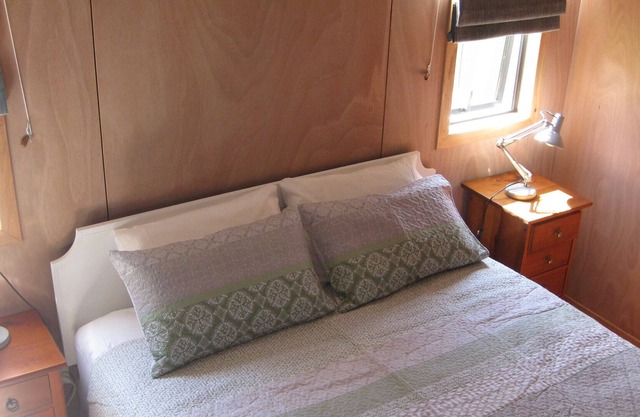 Kaingarua - Simple styles 1 bedroom & a Chalet, in Paradise