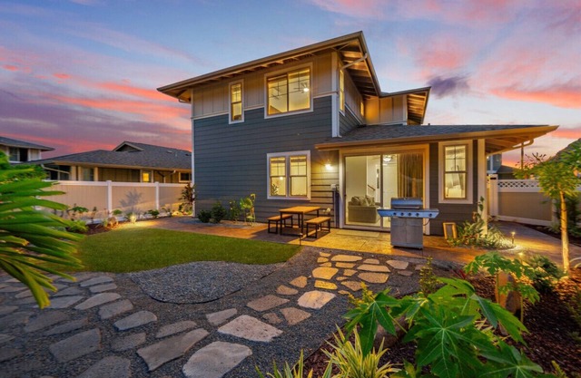 Kalo Homes ~ Friends & Family & Aloha