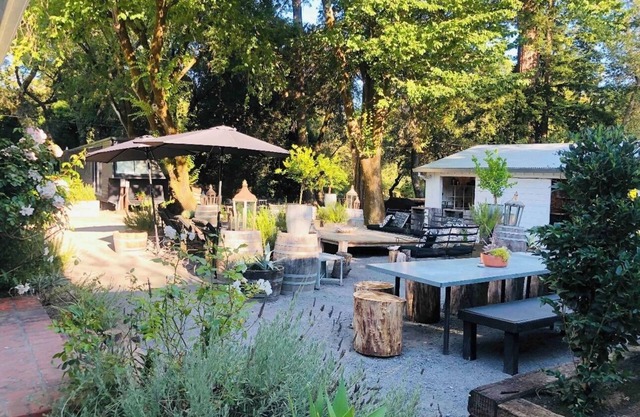 KampCasa Rustic-Lux Sonoma-County Wine Country Unique Private Home Property