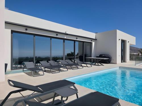 Karat Villa Caldera
