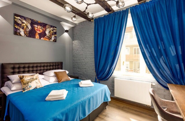 Karlovy Charme Inn: Deluxe 2BR Apt No.423