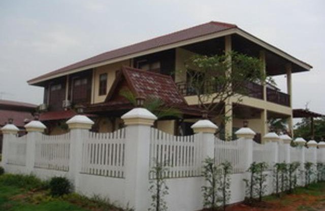 Keerawan House Rim Khong