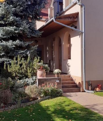 Kenguru Panzió és Csárda