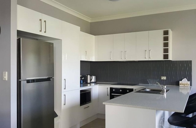 Keona Grove Home 2 - beautiful Townhouse