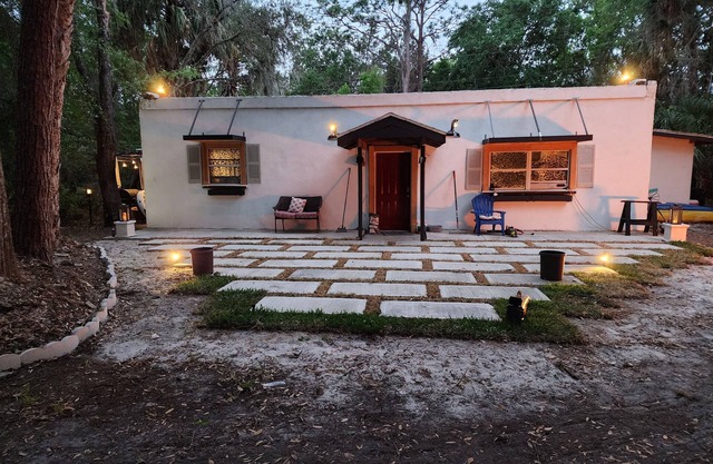 KEY LOCATION TO ENJOY FAMOUS SCALLOP SEASON