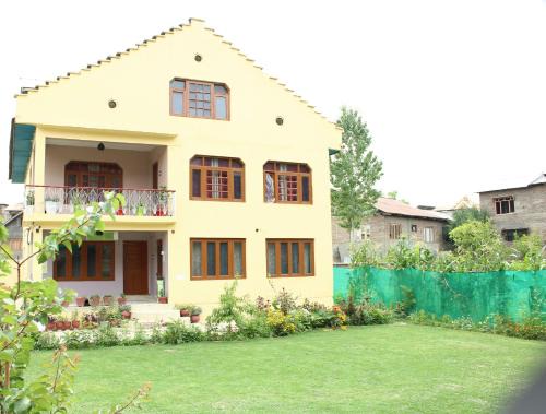 Khadim Villa & Travel Planners