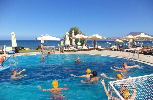 Kiani Beach Resort Family