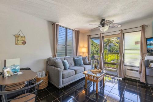 Kihei Akahi C320- Kihei Studio, walk to shops, dining, & the beach