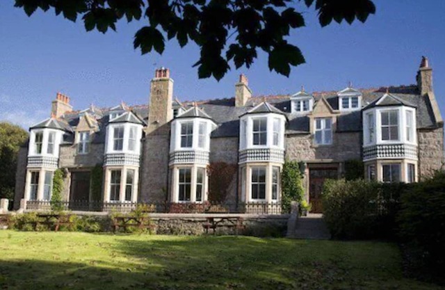 Kilmarnock Arms Hotel