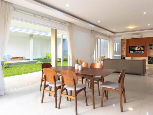 Kira House Bandung by Privee