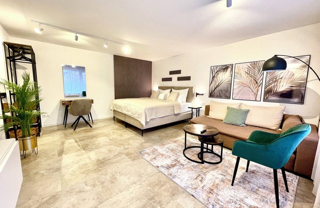 Kurpark Apartment with swimming pool