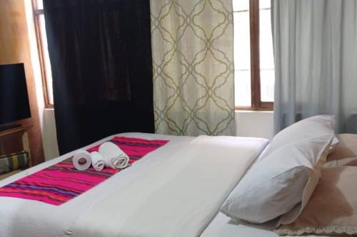 Kusi Uyacha Casa hospedaje Habitación 2-A cama matrimonial con baño compartido