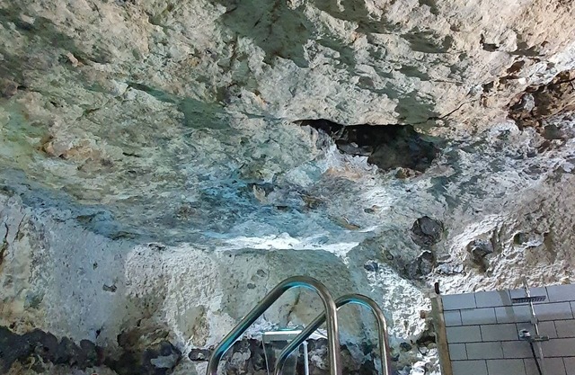 l Atypique Avec sa Piscine Chauffée Interieure Troglodyte