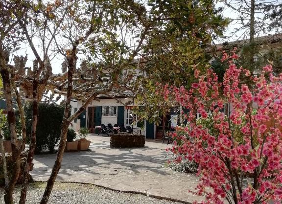 L'Auberge de Lugos