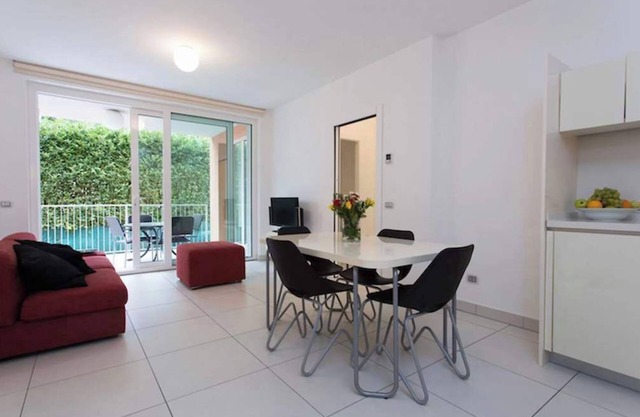 Lake Maggiore rental with pool