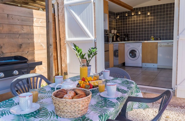 La Bastide, duplex villa at 300m from the sea