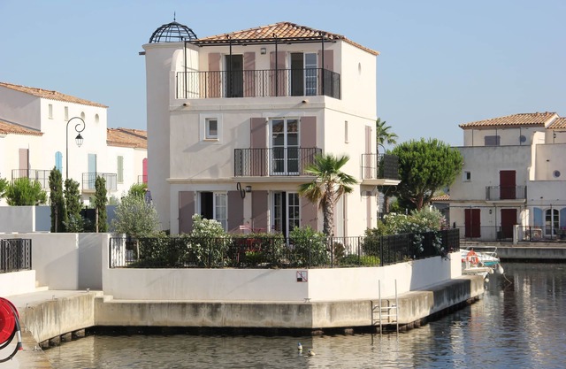 "La Batelière" Aigues Mortes, 4 bedrooms, 124m2, private pool, great comfort.