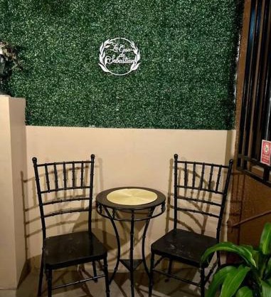 La Casa de Tolete Staycation