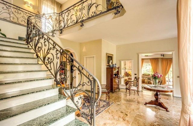 La Gaura Guest House