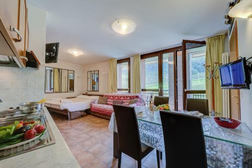 La Marmotta Campo Smith on the Ski Slopes - Happy Rentals
