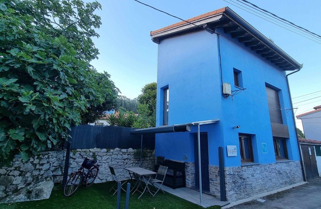 La Pitufina Blue Vacation Home