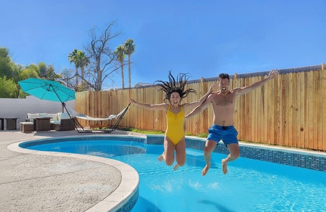 Lady Luck Oasis Large Pool Central Dogs Welcome