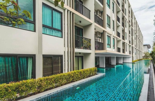 Lagoon view apartment next to Boat Avenue Phuket