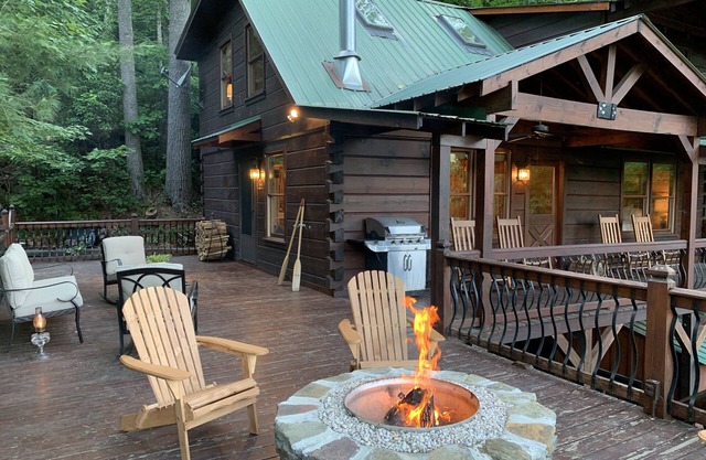 Lake Hideaway 2 - Glory Living! Views, Lakefront, Private Dock, Fishing, Boating
