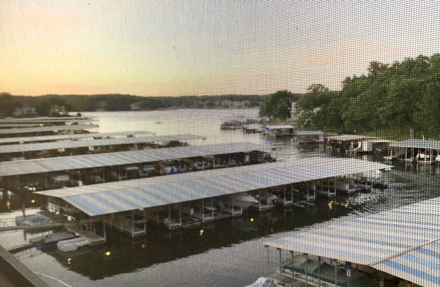 Lake of the Ozarks Stunner! Boat Slip Available to rent! Renovated with king bed