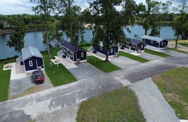 Lake View Cabin, 20 miles from New Bern!