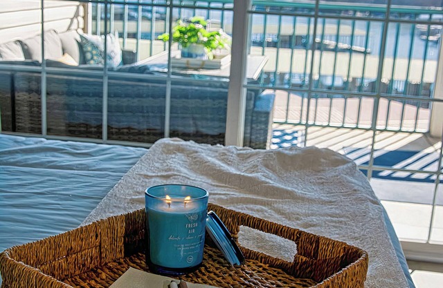 Lakefront Condo - Pool - Waterfront View - Rentable Dock