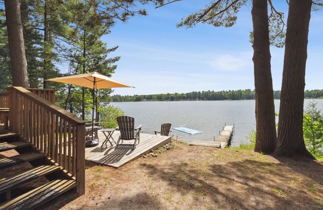 Lakefront Escape in Lewiston - 1 mile from Garland Golf Resort