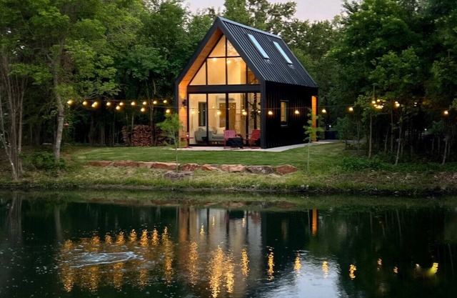 Lakeside South at Live Oak Lake | Modern Cabin