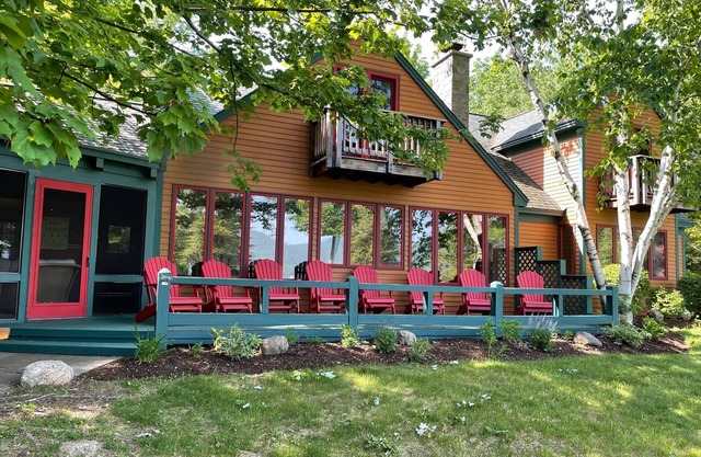 Lakeview/Lakefront house in Diamond Point.