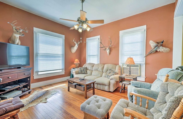 Lampasas Ranch Cabin on 1,200 Acres w/Large Yard!