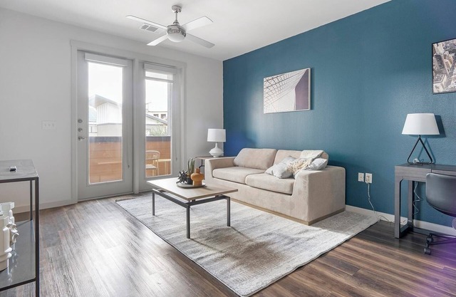 Landing | Amazing 1BD, Pool, Game Room