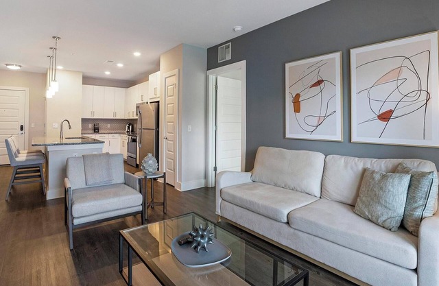 Landing | Amazing 2BD, Clubhouse, Pool