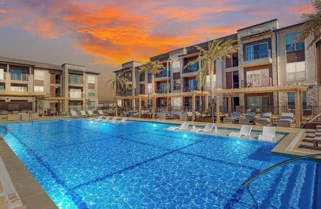 Landing | Amazing 2BD, Yoga Studio, Gym
