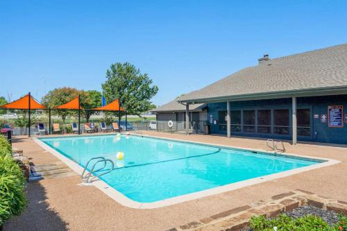 Landing Apartments Tulsa - Southbrook