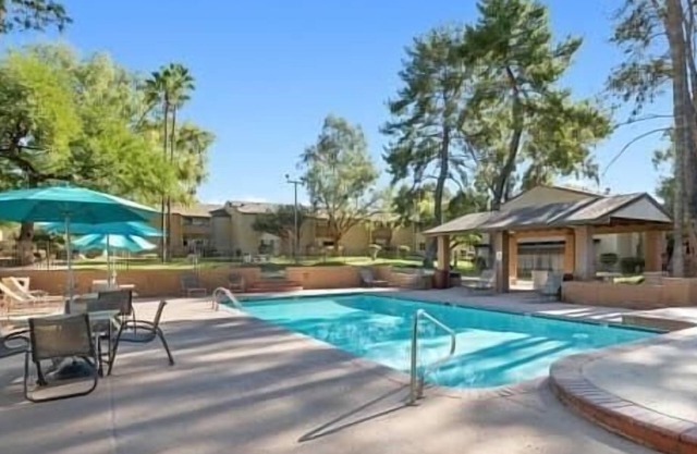 Landing at Hampton Park Apartments - 1 Bedroom in Broadway Pantano East