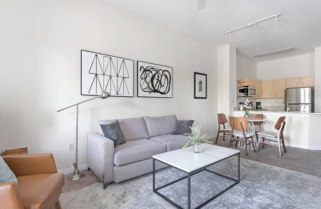 Landing | Chic 1BD, Clubhouse, Pool