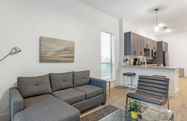 Landing | Incredible 1BD, Gym