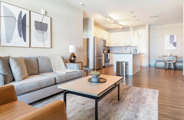 Landing | Incredible 2BD, Pool, Gym