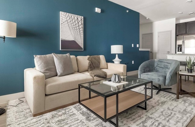Landing | Modern 1BD, Gym, Pool