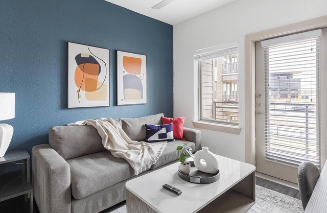 Landing | Modern 1BD, Gym, Pool