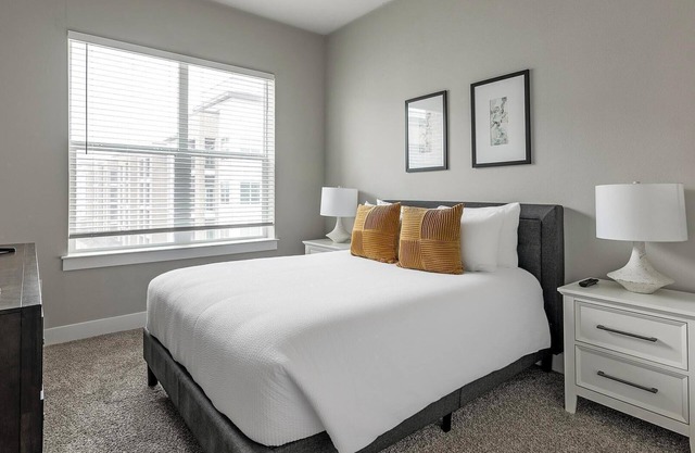 Landing | Modern 1BD, Pool, Clubhouse