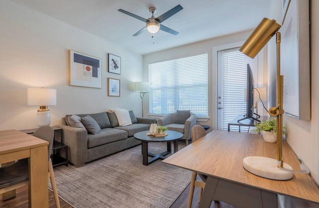 Landing | Modern 2BD, Pool, Clubhouse