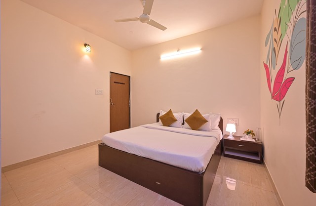 landmark villa best for group parties and family stays