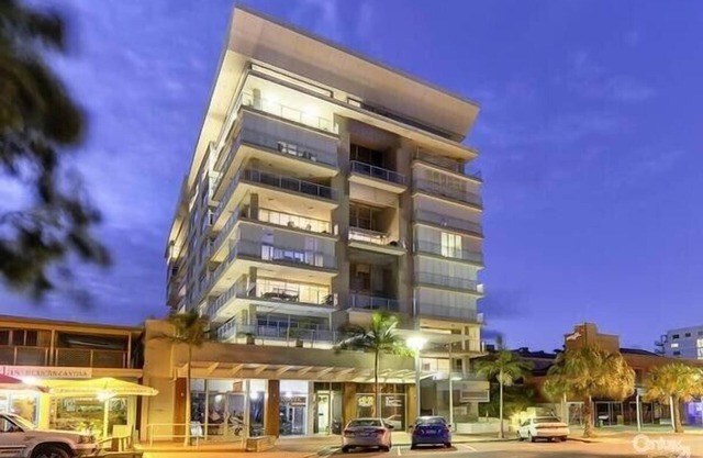 "Landsborough Avenue" - Scarborough Q 4020